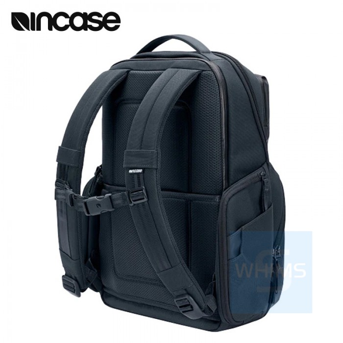 Incase - A.R.C. Commuter Pack 背包